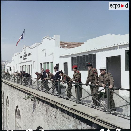 Centre militaire de détente à Alger.