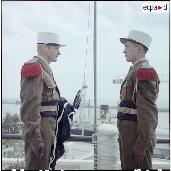 Cérémonie militaire au centre militaire de détente à Alger.