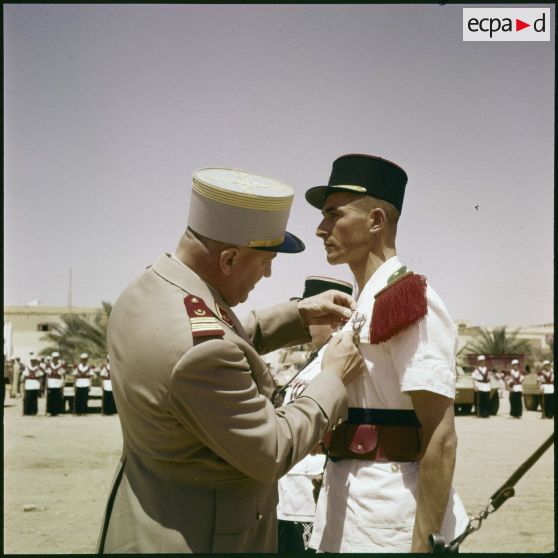 Remise de décorations.