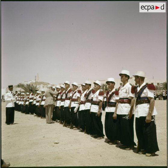 Cérémonie de remise de décorations.