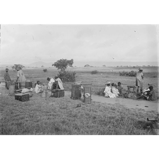 Une halte. [légende d'origine]