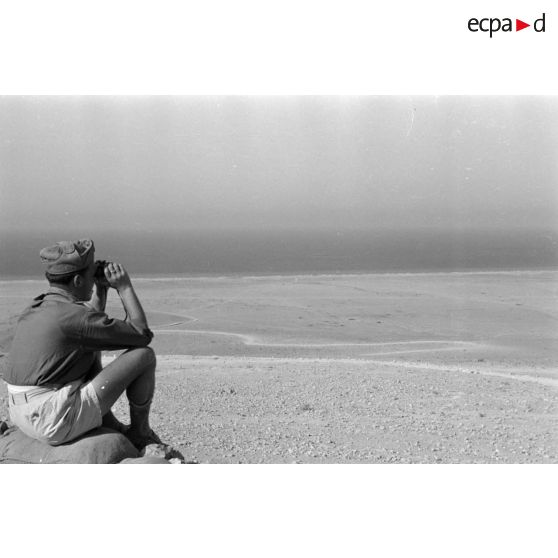 Sur le front de Soloum (Sollum), les positions italiennes à Halfaya (Halfayapass).