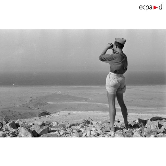 Sur le front de Soloum (Sollum), les positions italiennes à Halfaya (Halfayapass).