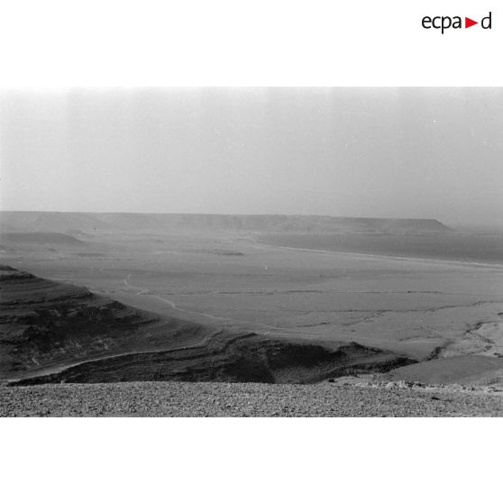 Sur le front de Soloum (Sollum), les positions italiennes à Halfaya (Halfayapass).