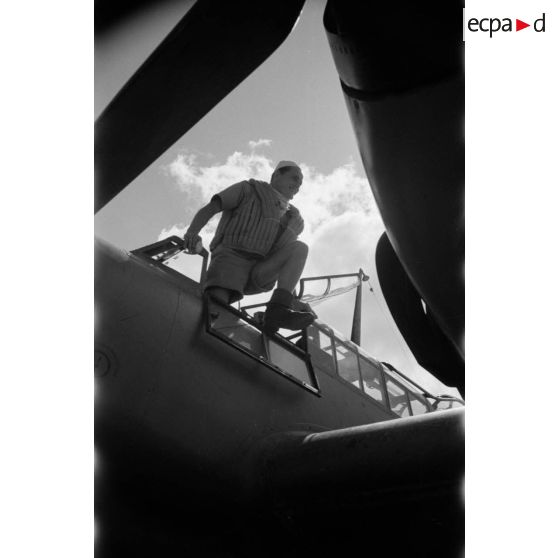 Gros plan sur l'Oberfeldwebel Richard Heller du Zerstörergeschwader 26 Horst Wessel (ZG.26).