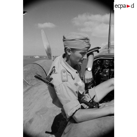 Portrait du radio-mitrailleur à bord du Messerschmitt Bf-110 de l'adjudant-chef (Oberfeldwebel) Richard Heller du Zerstörergeschwader 26 Horst Wessel (ZG.26).