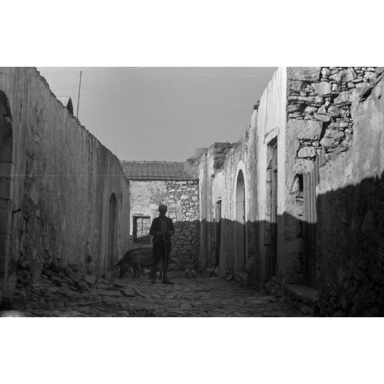 Les rues de Kastelli (Crète).