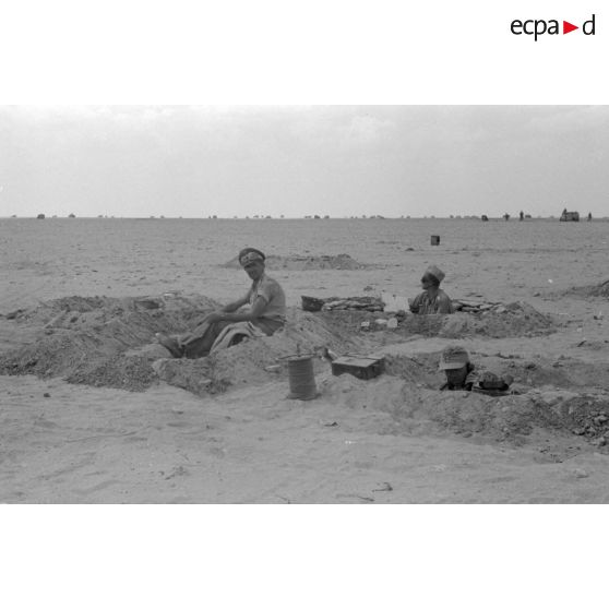 Poste de communication d'une batterie de 4 canons de 8,8 cm Flak sur le front d'El Alamein.