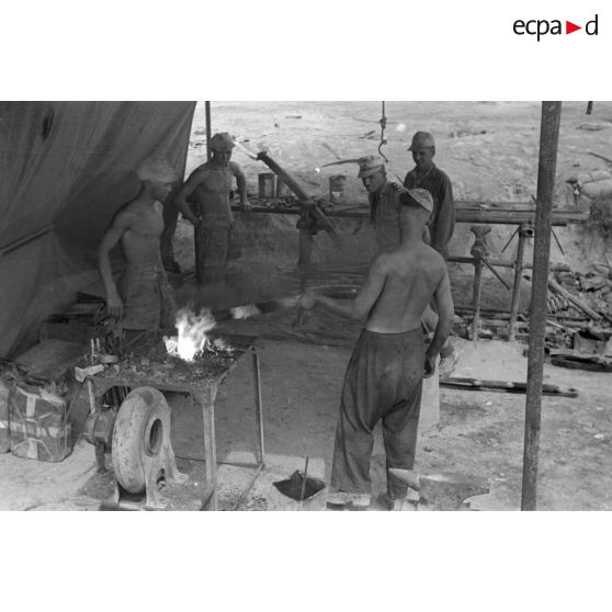 Réparation ou création de lames d'amortisseurs.