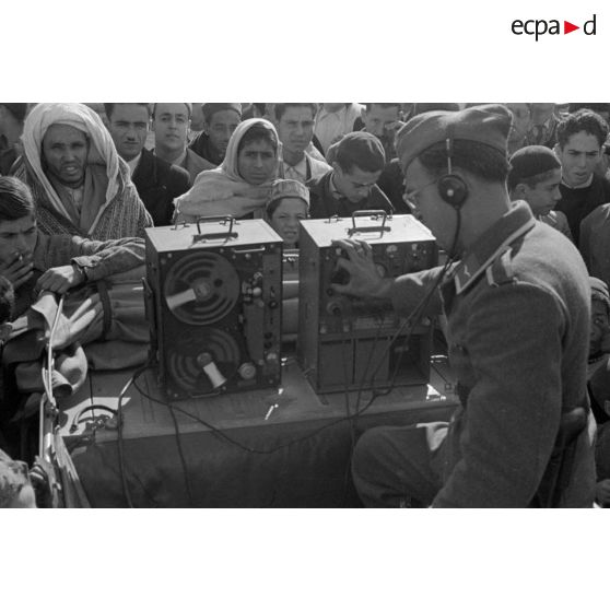 A Tunis, la diffusion de messages en langue arabe via un haut-parleur