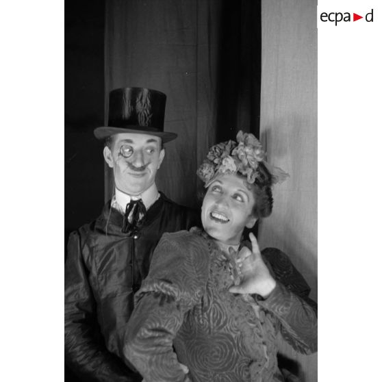 Un spectacle aux armées donné à Tunis ou dans une grande ville tunisienne.