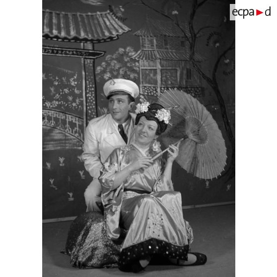 Un spectacle aux armées donné à Tunis ou dans une grande ville tunisienne.