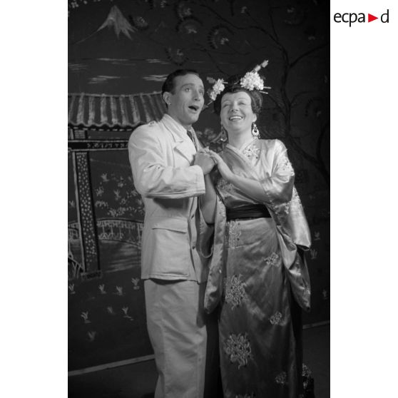 Un spectacle aux armées donné à Tunis ou dans une grande ville tunisienne.