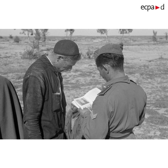 Dans le secteur de El Jem, les activités de la 6e compagnie de propagande de l'armée de l'air allemande auprès de la population tunisienne.