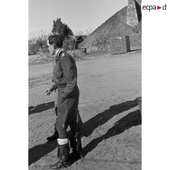 Un pilote du  III. Gruppe, Schnellkampfgeschwader 10, blessé au visage.