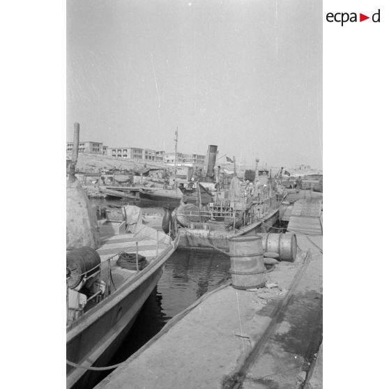 Un navire de la 6.Räumbootsflotille, détail d'un canon de 2cm.