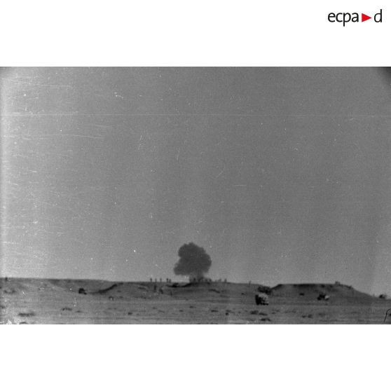 Un avion Douglas Boston ou A-20 Havoc a été abattu, il s'est écrasé non loin de la colonne allemande.