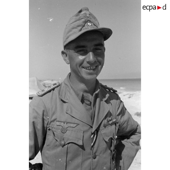 Portrait d'un officier italien servant comme interprète dans les rangs allemands.