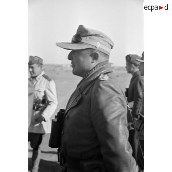 Le général (Generalmajor) Seidemann, Fliegerführer Afrika.