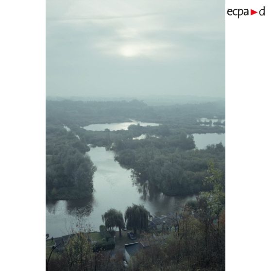 Curlu, abbaye de Triors (26), fort de Feyzin (69). [légende d'origine]