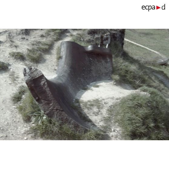 Fort de Vaux, ossuaire de Douaumont, fort de Douaumont. [légende d'origine]