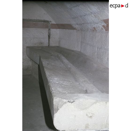 Fort de Landrecourt, Dugny, Vaux, Douaumont. [légende d'origine]