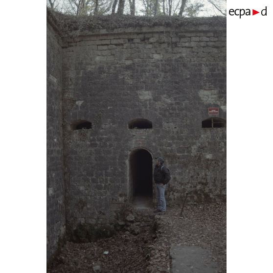 Fort de Douaumont, mémorial de Verdun, casemate Pamart, fort de Tavannes, blockhaus M5, PC de la batterie de l'Hôpital, entrée de guerre du fort de Souville. [légende d'origine]