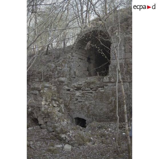 Fort de Douaumont, mémorial de Verdun, casemate Pamart, fort de Tavannes, blockhaus M5, PC de la batterie de l'Hôpital, entrée de guerre du fort de Souville. [légende d'origine]