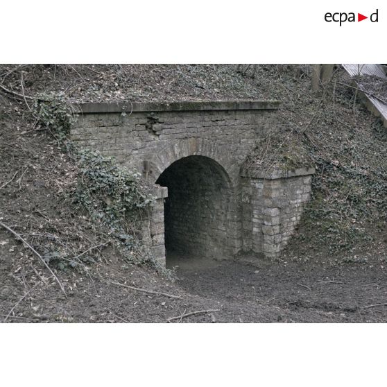 Fort de Montlignon (début). [légende d'origine]