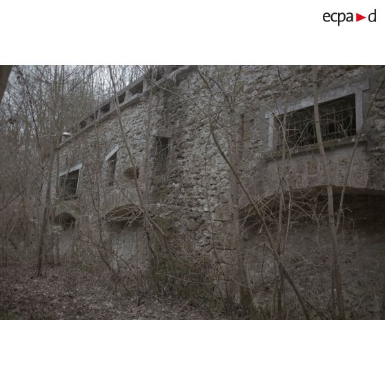 Fort du Haut-Buc (fin), fort du Trour d'Enfer (début). [légende d'origine]