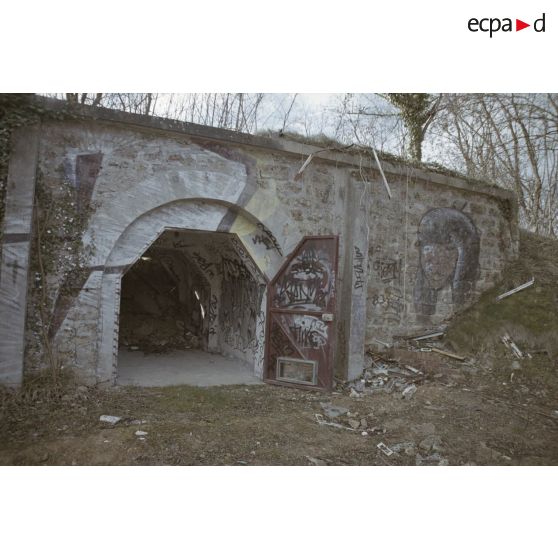 Batterie des Gâtines, bois de Verrières, batterie de Bièvres. [légende d'origine]