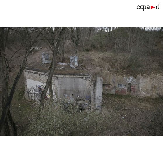 Batterie des Gâtines, bois de Verrières, batterie de Bièvres. [légende d'origine]