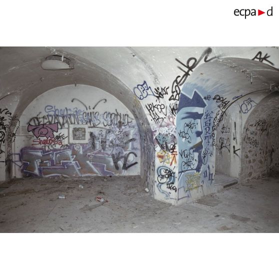 Batterie des Gâtines, bois de Verrières, batterie de Bièvres. [légende d'origine]