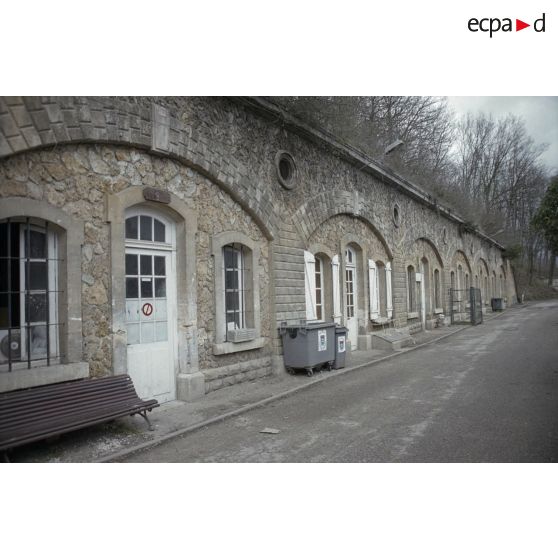 Redoute de Bouviers, batterie des Arches, Saint Maxime (procession Notre Dame de Fatima). [légende d'origine]