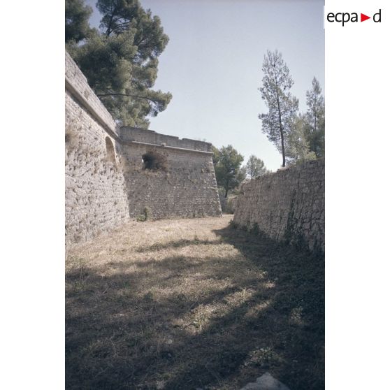 Toulon : fort des Pomets. [légende d'origine]