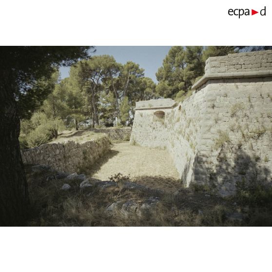 Toulon : fort des Pomets. [légende d'origine]