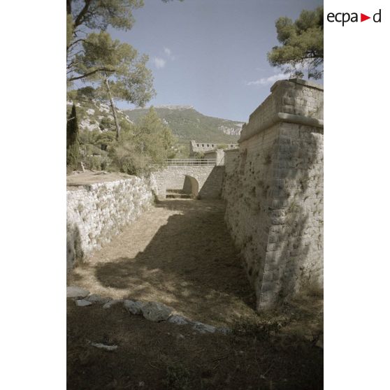 Toulon : fort des Pomets. [légende d'origine]