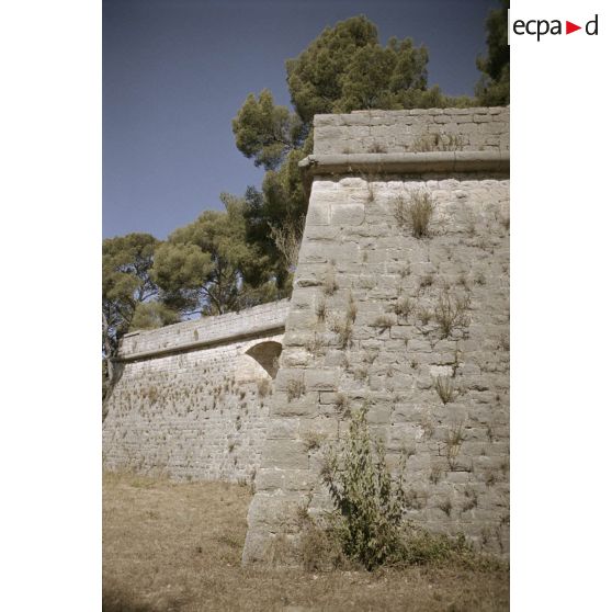 Toulon : fort des Pomets. [légende d'origine]