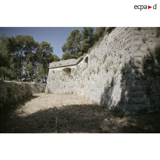 Toulon : fort des Pomets. [légende d'origine]