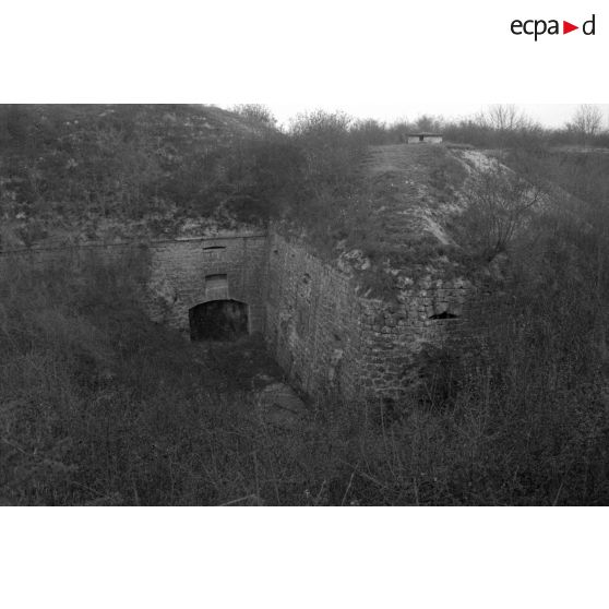 Reims, église de Bruyères et Montbérault, chars, forts, la Pompelle, Fismes, Bruyères. [légende d'origine]