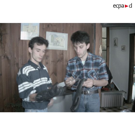 Fort de Montbré (Reims), anniversaire François, château de Nogent le Rotrou. [légende d'origine]