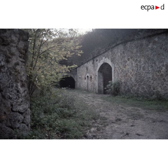 Fort de Montbré (Reims), anniversaire François, château de Nogent le Rotrou. [légende d'origine]