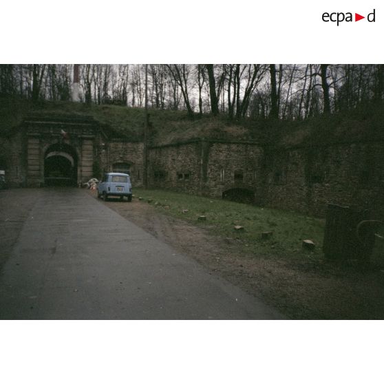 Famille, fort de Domont. [légende d'origine]