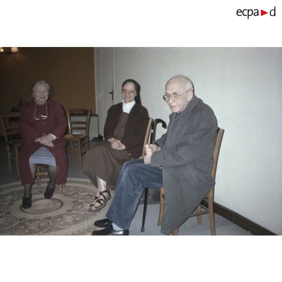 Famille, fort de Domont. [légende d'origine]