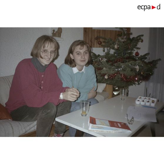 Famille, fort de Domont. [légende d'origine]