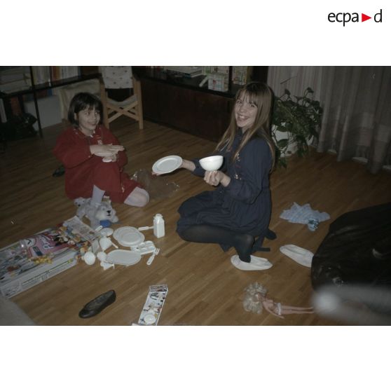 Famille, fort de Domont. [légende d'origine]