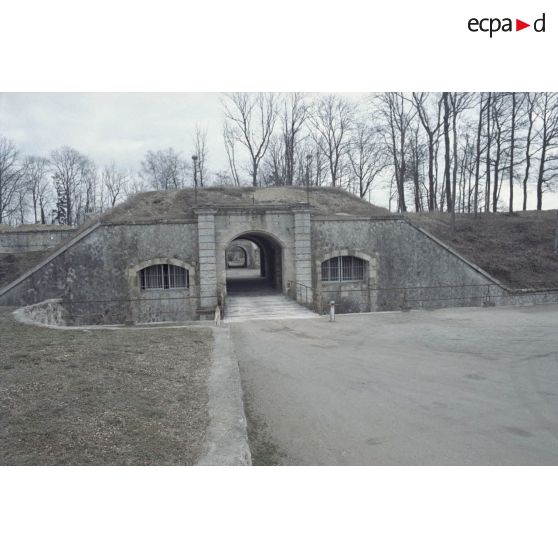 Carrière à Septmonts (02), fort de Bruyères (02). [légende d'origine]