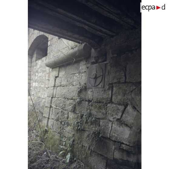 Fort de Lasnicourt (02), carrière des 3 tombes à Sept Morts, les fantômes à la Butte Chalmont. [légende d'origine]