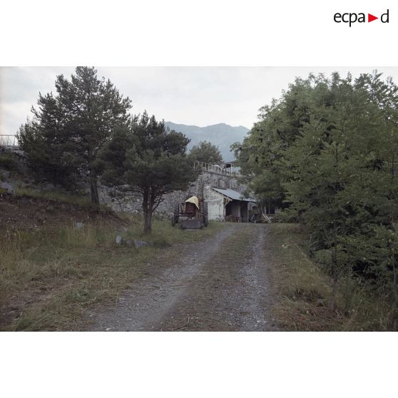 Saint Vincent les Forts (batterie du Châtelard, redoute du Chaudon), Savines le Lac, col de Vars, redoute de Berwick. [légende d'origine]