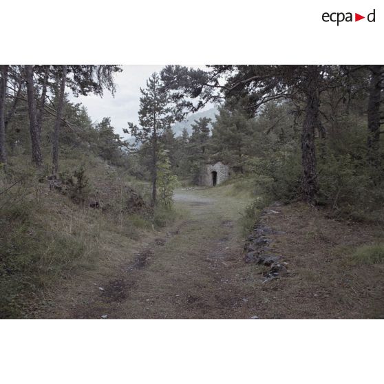 Saint Vincent les Forts (batterie du Châtelard, redoute du Chaudon), Savines le Lac, col de Vars, redoute de Berwick. [légende d'origine]